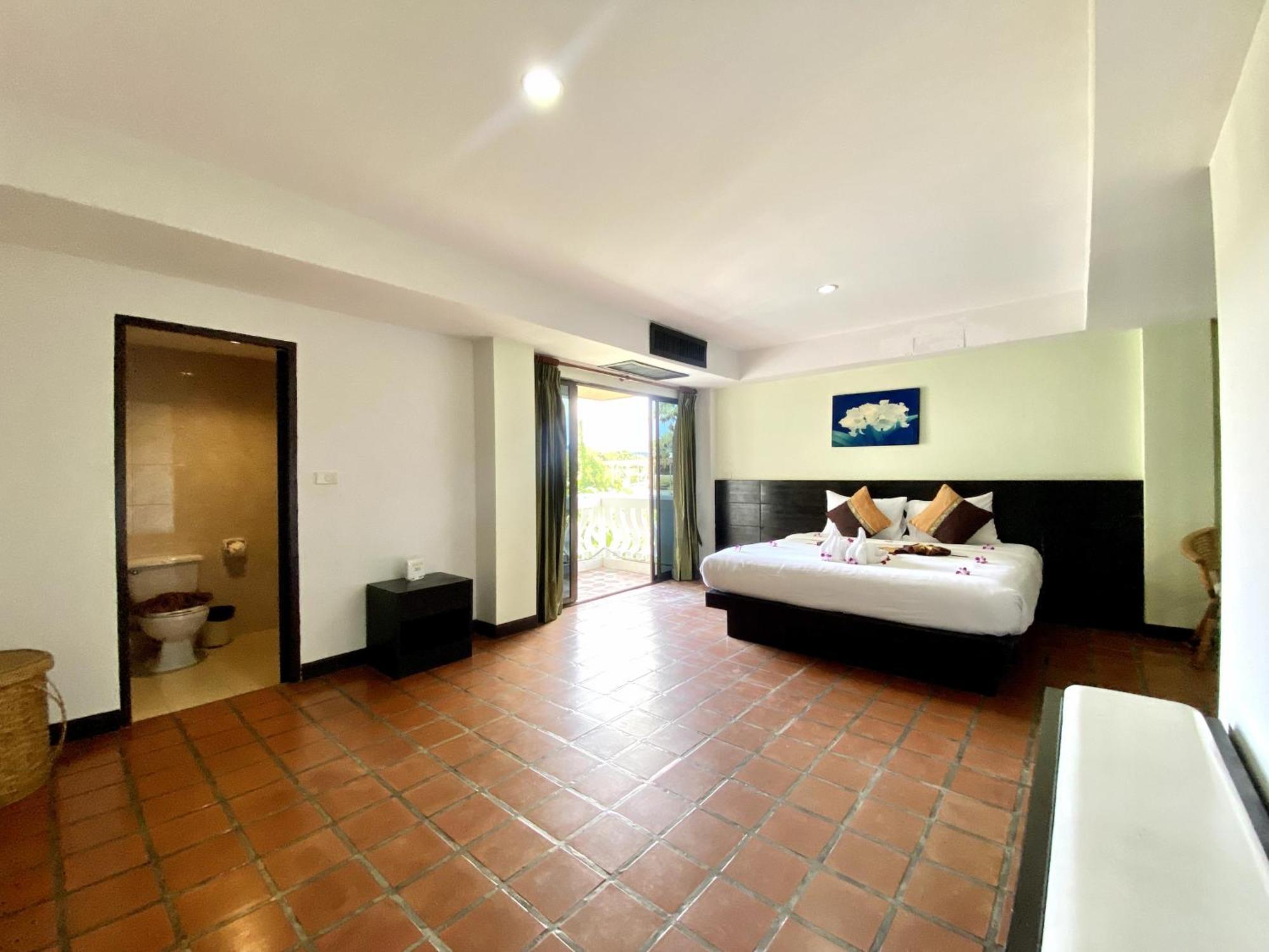 H.R.K.Resort Patong Exterior photo