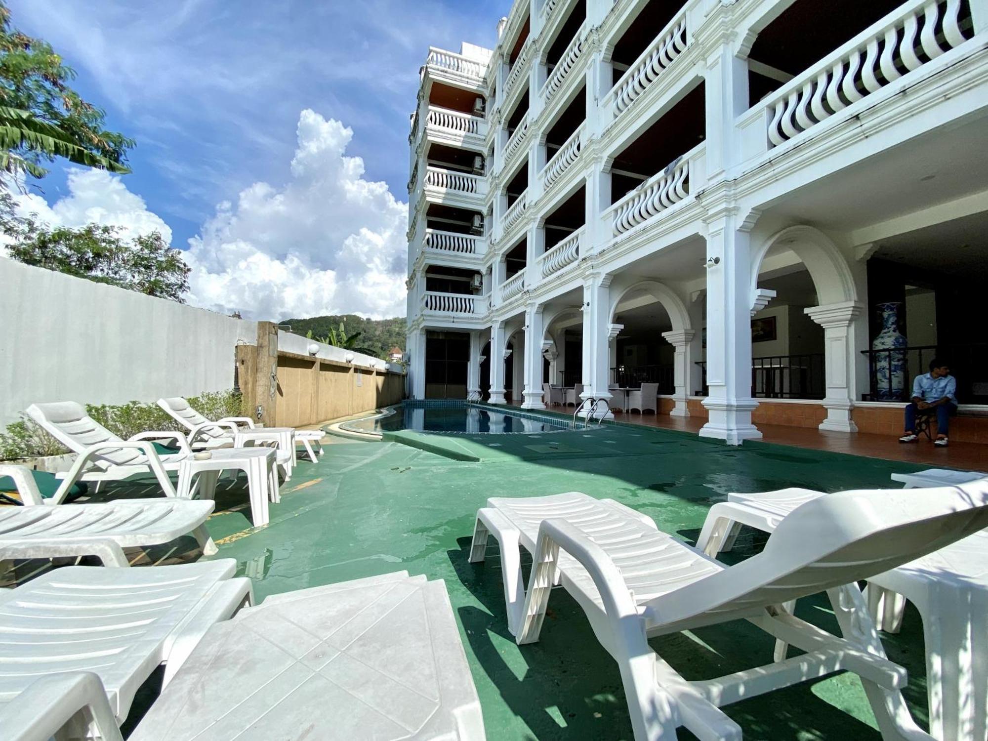 H.R.K.Resort Patong Exterior photo